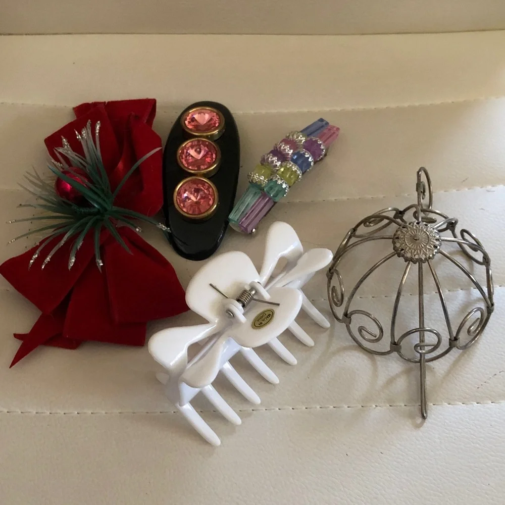 Assorted Women's Hair Accessories Set - White Clip, Red Bow, Multicolor Clips